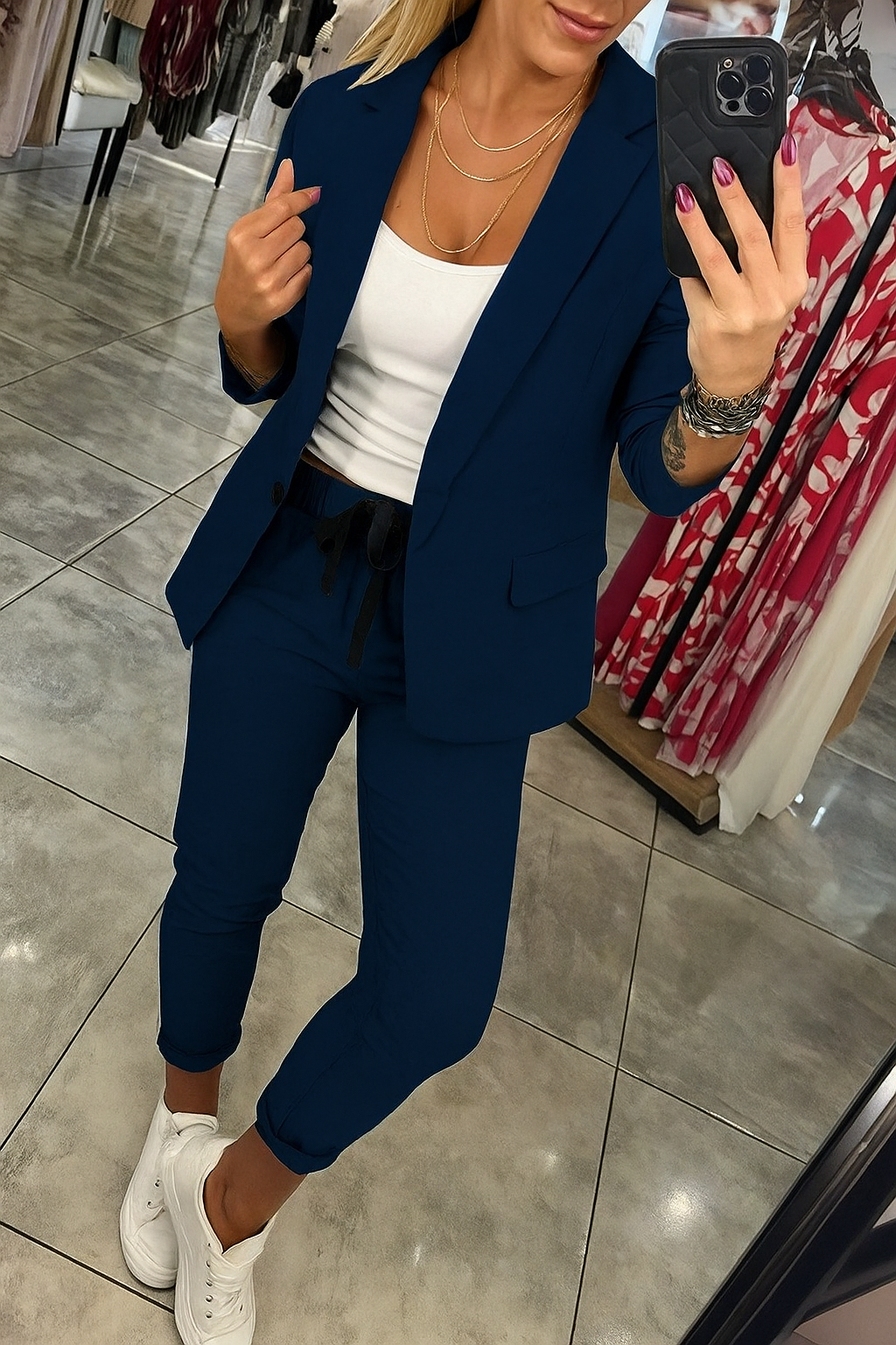 AlvaStockholm™ | Måttsytt Set med Mjuk Blazer och Lätta Joggingbyxor