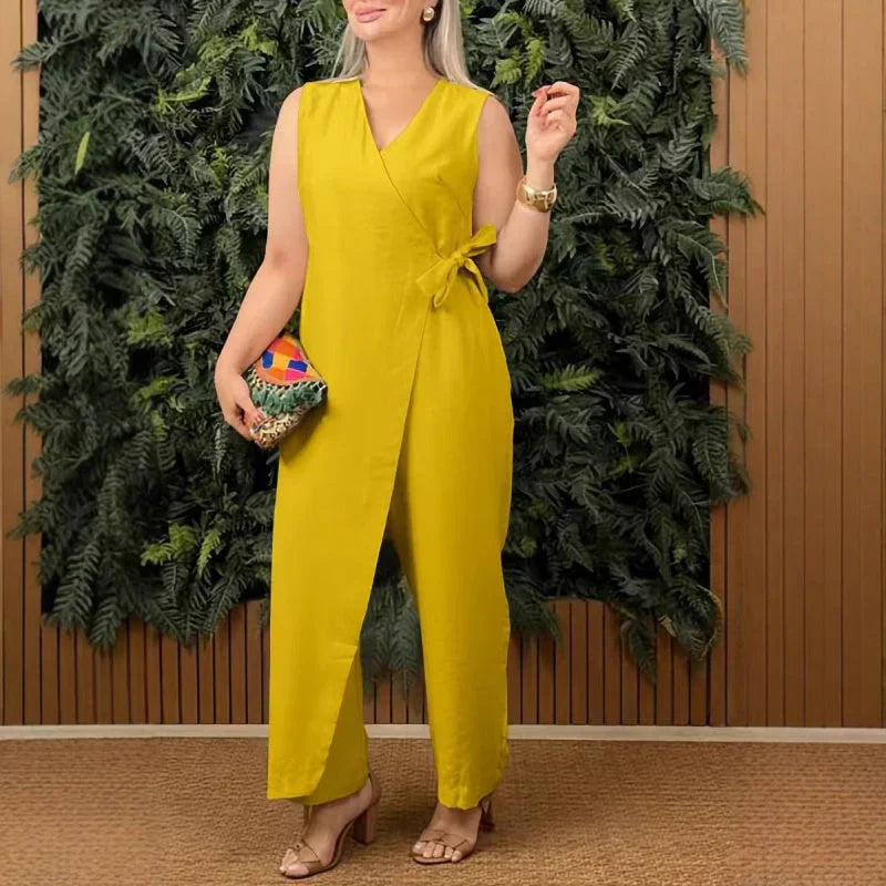 AlvaStockholm™ | Elegant V-ringad jumpsuit