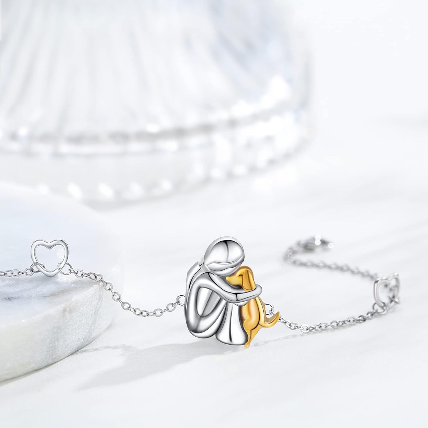 AlvaStockholm™ | Armband med hundikon